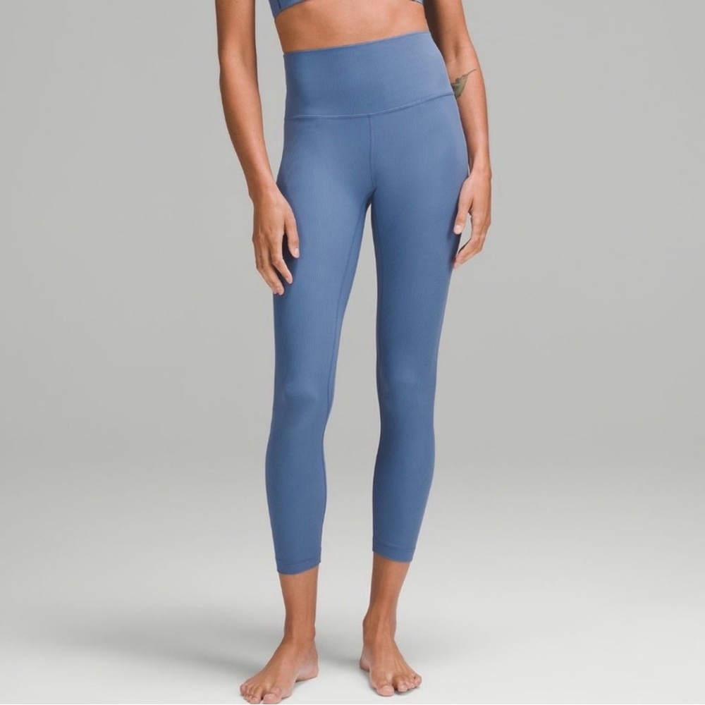 Lululemon Align Ribbed HR 25” Pant, Size 4 - Oasis Blue